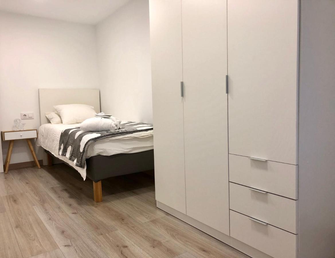 Monresidence Cavall Bernat Манреса Экстерьер фото